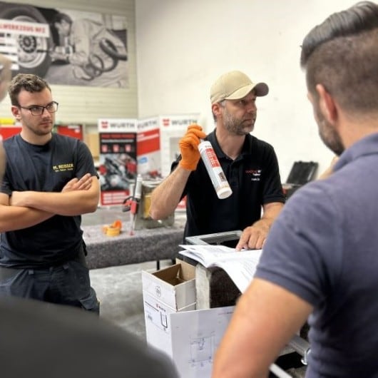 Ihre Weiterbildung 2026 Unser Seminarprogramm 2026 bietet Ihnen aufs Neue vielfältige Möglichkeiten für fachliche Trainings und individuelle Entwicklungen. Entdecken Sie neue Themen, interessante Formate und zahlreiche Termine. Schauen Sie gleich mal rein und buchen Sie sich direkt in Ihr Wunschseminar ein.