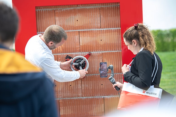 Ingenieurwerkstatt praktische Vorführungen bei Workshops 2 Ingenieurwerkstatt praktische Vorführungen bei Workshops 2