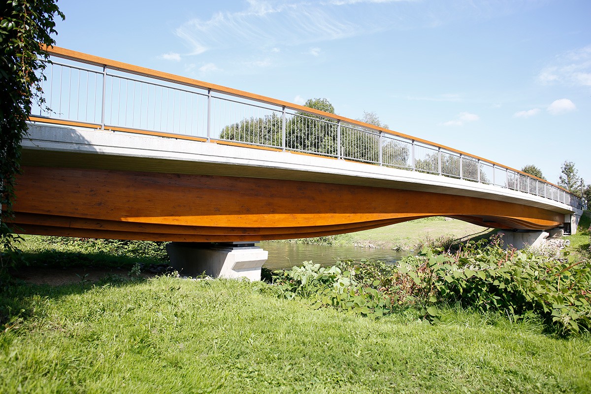 Brücke Holz-Beton-Verbund