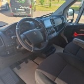 Peugeot Boxer Kasten Hochraum innen 1