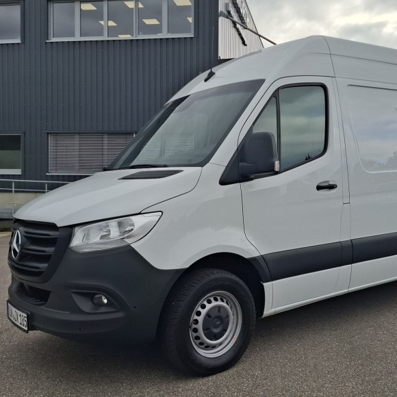 Mercedes Benz Sprinter